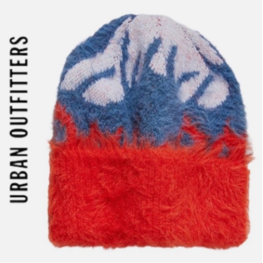 UO Ellie Knit Flame Beanie